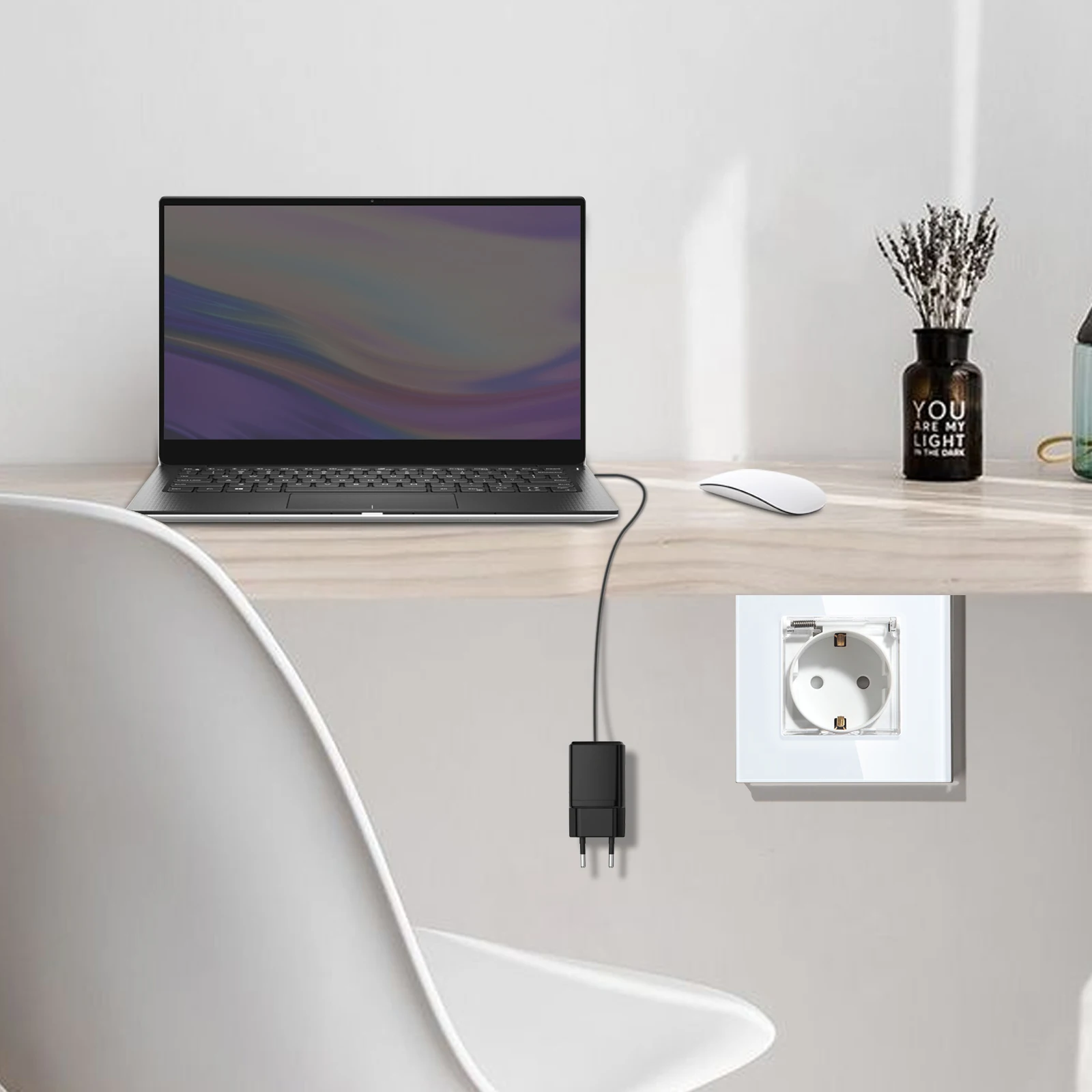 Евророзетка настенная водонепроницаемая 16 А с тройной крышкой | Строительство и