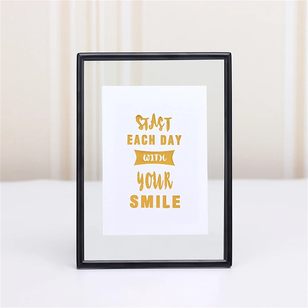 

Nordic Metal Acrylic Photo Frame Simple Light And Luxurious Thickened 6/7/8/10-inch Geometric Three-dimensional Photo Frame