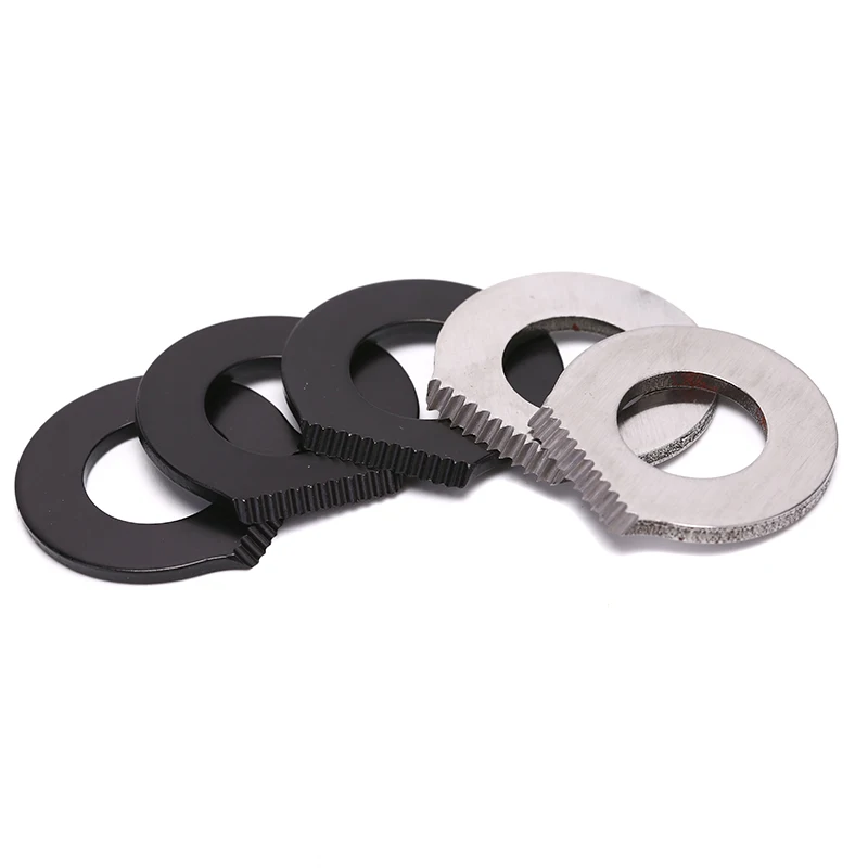 1PC Stainless Steel Outdoor Survival Camping Scraper Flint Bottle Opener Tools Black and Silver Fire Starter Lighter | Спорт и