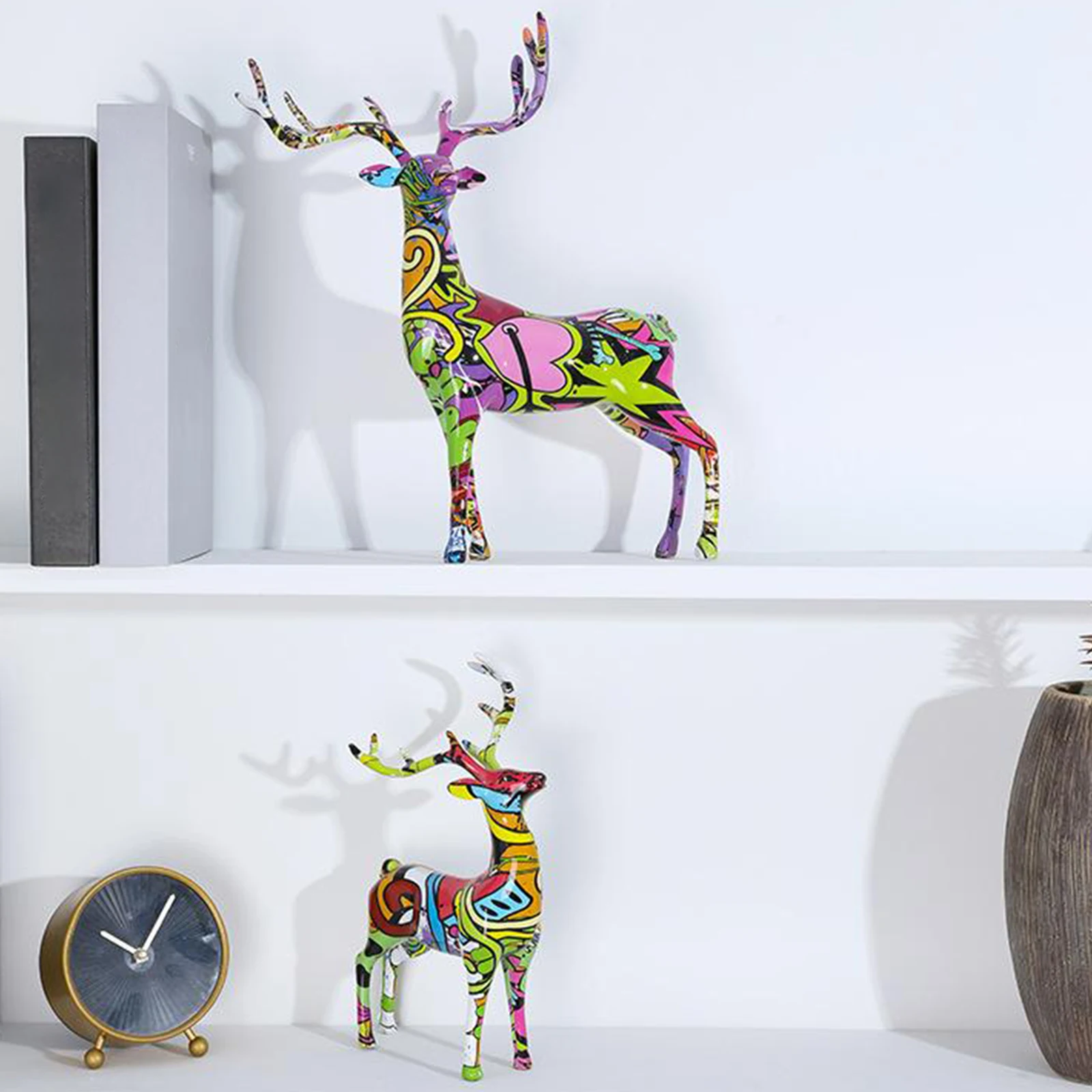 

2 Pieces Graffiti Deer Figurine Colorful Couple Statue Ornaments Figurines