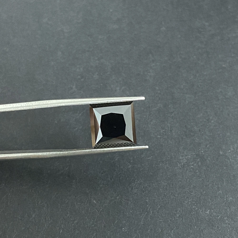 Черный синтетический драгоценный камень GRA в стиле принцессы с муассанитом 5 5*5 мм