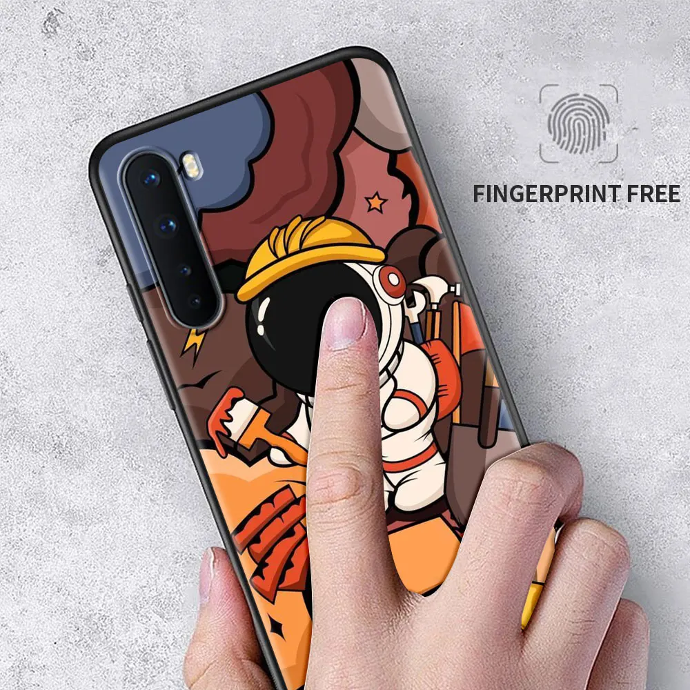 Чехол для OnePlus 8T 8 Nord N10 5G 7 9 7T 9R чехол телефона 1 + 2 N100 N200 Z черный из ТПУ Вселенной