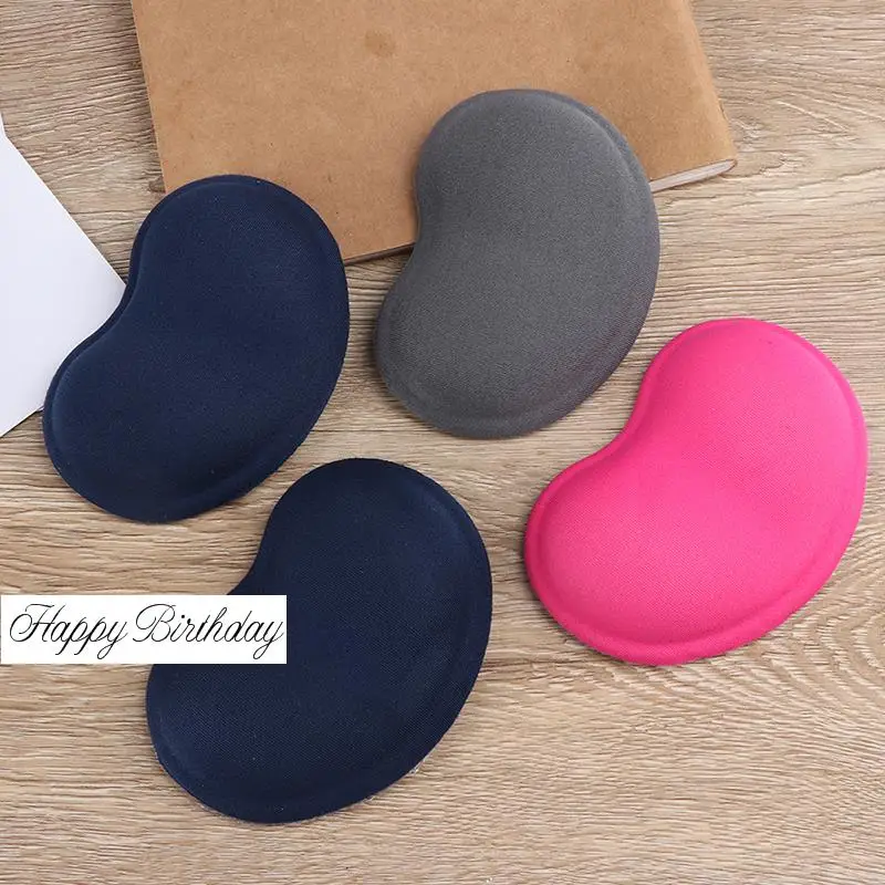 

1Pcs Fashion Design Heart-shaped 3D Wrist Rest Silica Gel Hand Pillow Memory Cotton Mouse Pad