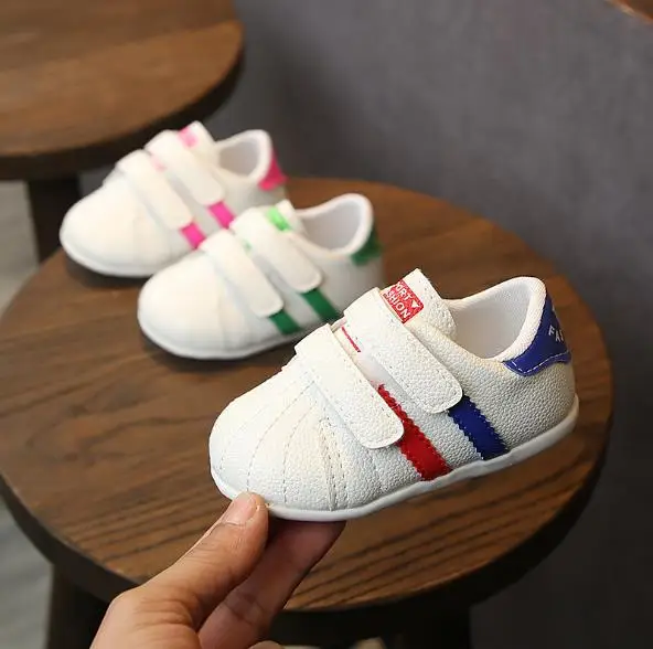 Новая коллекция детская обувь из искусственной кожи для тех кто только начинает