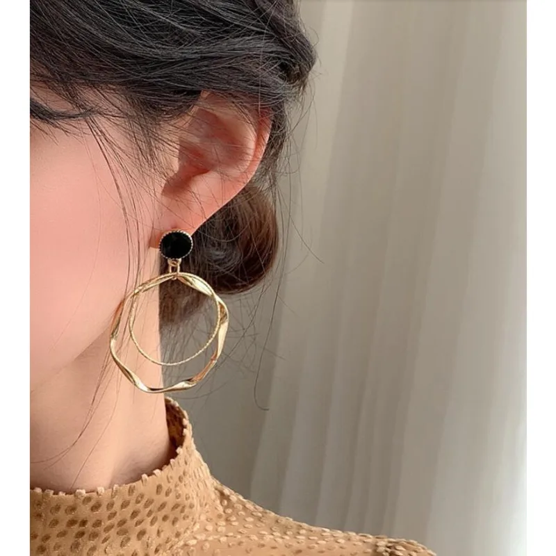 

2021 silver needle irregular ring earrings female Earrings personalized Earrings Korean temperament net red