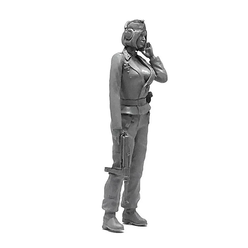 

1/35 Beautiful Armored Soldier White Model Kit Home Decor High Quality Epoxy Resin Assembly Self-assembled Figures Toy Koo-38
