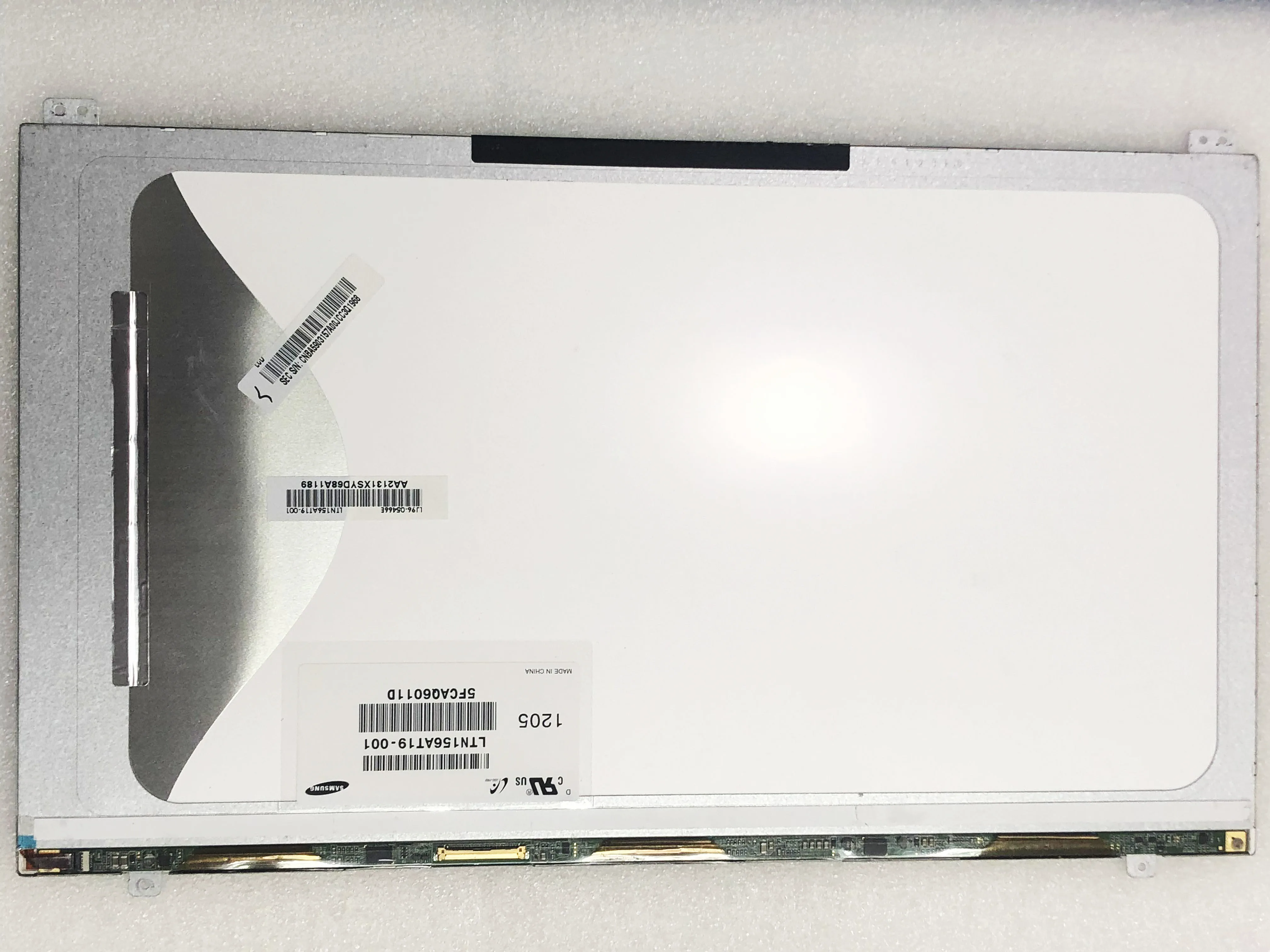 15.6 Inch LED LTN156AT19 00 501 503 LTN156AT19-001 LTN156AT18 N156BGE-L52 N156BGE-L62 N156BGE-L51 For Samsung Laptop LCD Screen |