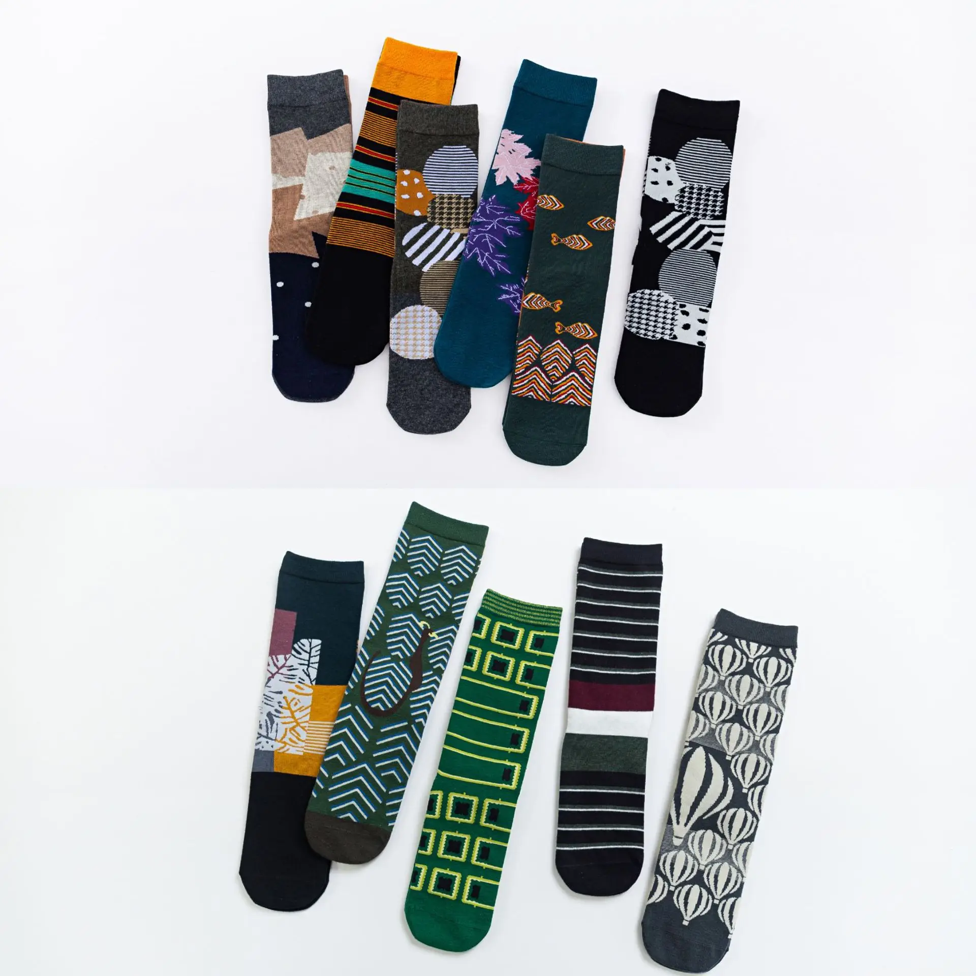 

New Male and Female Couple AB Socks, Comfortable Straight Cotton Black and White Fashion Creative Illustration Interesting Socks