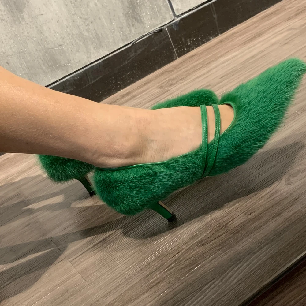 

Stylish Mink Fur High Heel Shoes Ladies Real Fur Pumps Fashion Winter Point Toe Heels and Bags Set 100% Mink Fur High Heel Shoes