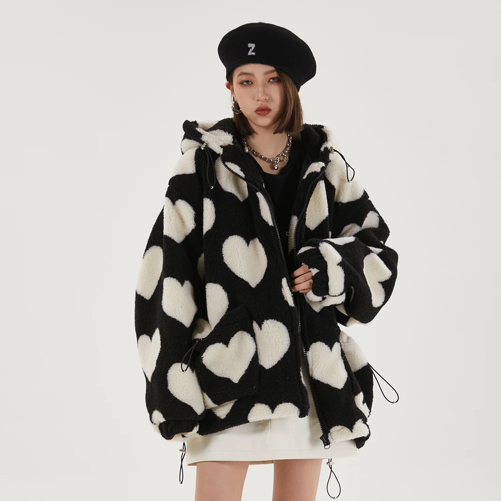

Cute Heart-shaped Print Lambswool Winter Jacket Men Drawstring Pockets Zipper Hooded High Street Warm Couple Streetwear