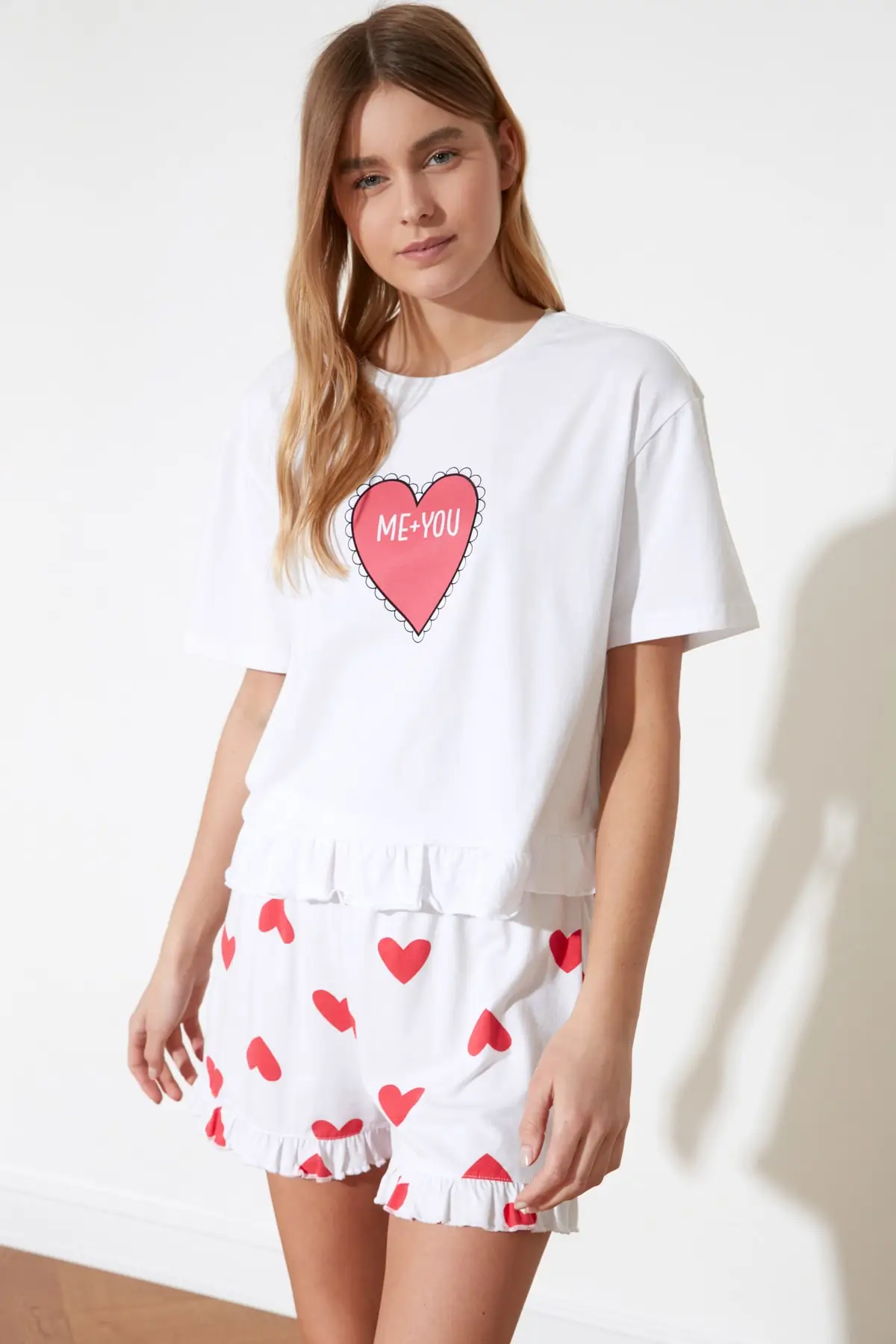 Trendyol-Conjunto de pijama de punto con estampado de corazón, THMSS21PT0467