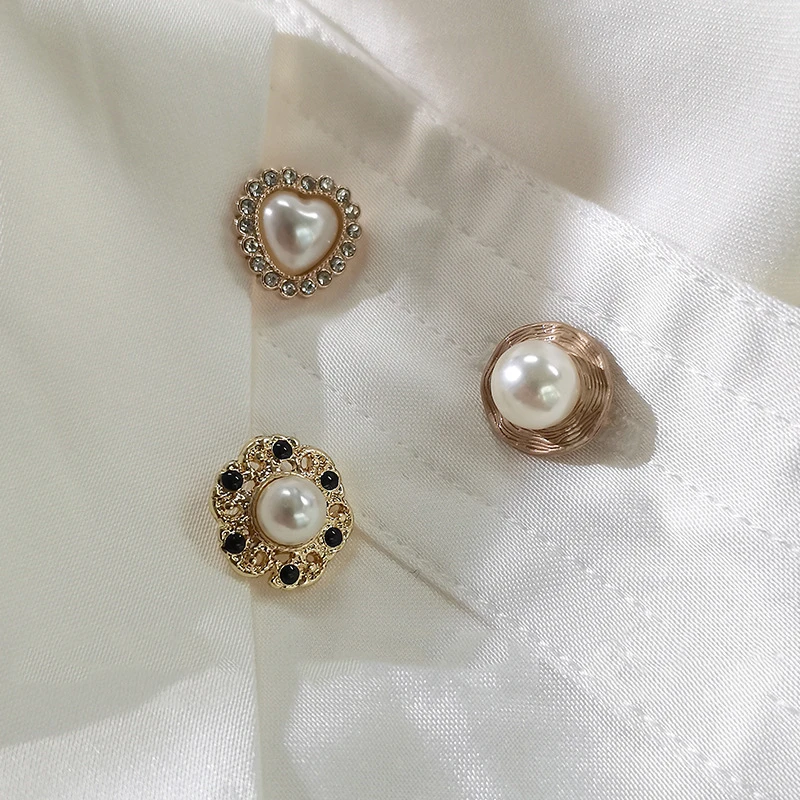 

20 Styles Women's Shirt Buttons with Rhinestone Shirt Cuff Neckline Decorated with Pearl Heart Buttons Luxury Clothing Buttons