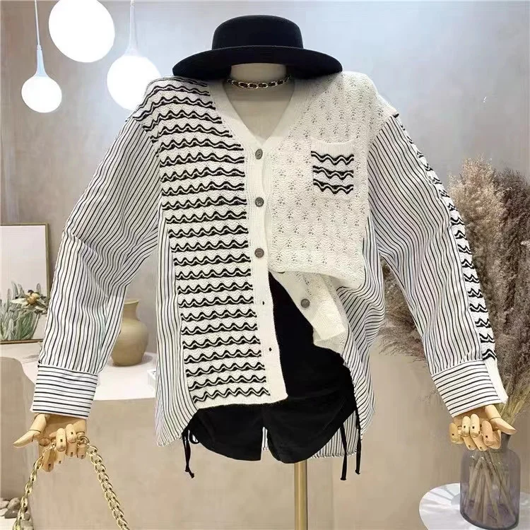 

2021 new loose fake two-piece V-Neck long sleeve top women's autumn fashion splicing knitted striped shirt