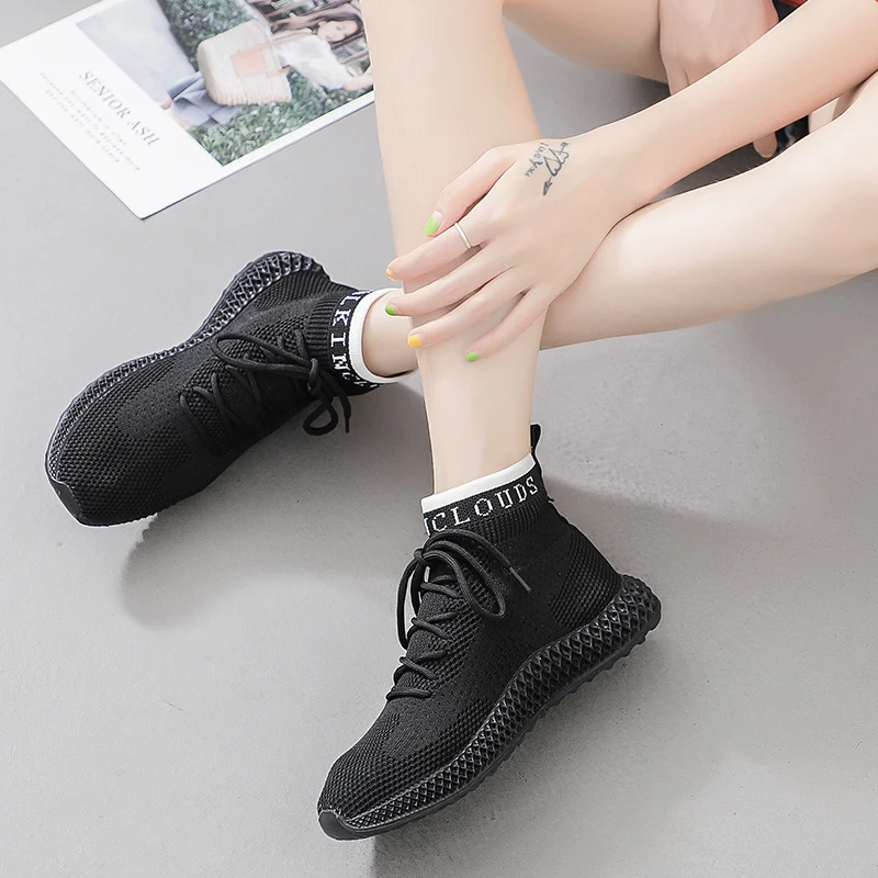 Женская обувь увеличивающая рост ботинки с острым носком тканевая женская без