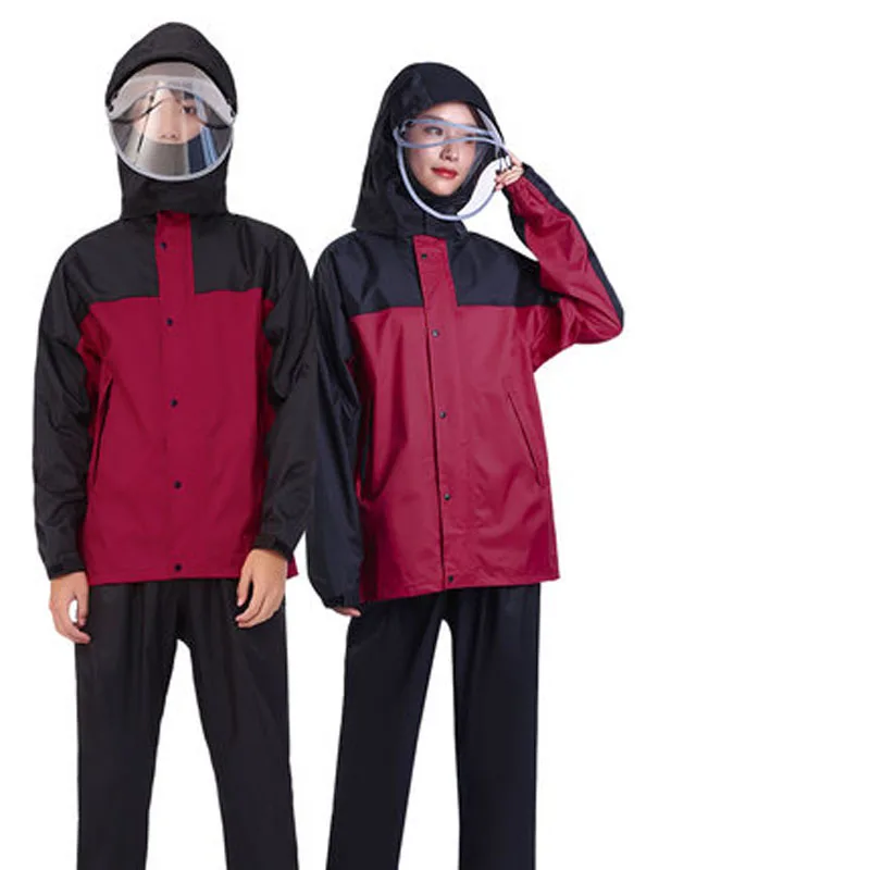 Длинный прозрачный дождевик для взрослых водонепроницаемый с капюшоном женщин и