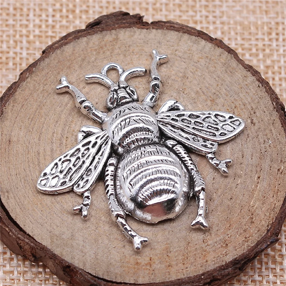 

3pcs 40x38mm Charms Bee Antique Silver Color Metal Alloy Jewelry DIY Accessories