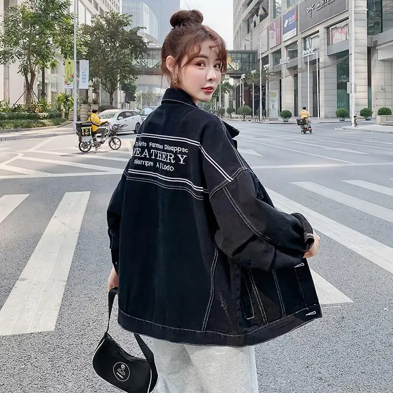 

Куртка женская джинсовая с Вышивкой Букв, свободная повседневная верхняя одежда на пуговицах, с карманами, в стиле оверсайз, Весенняя верхн...