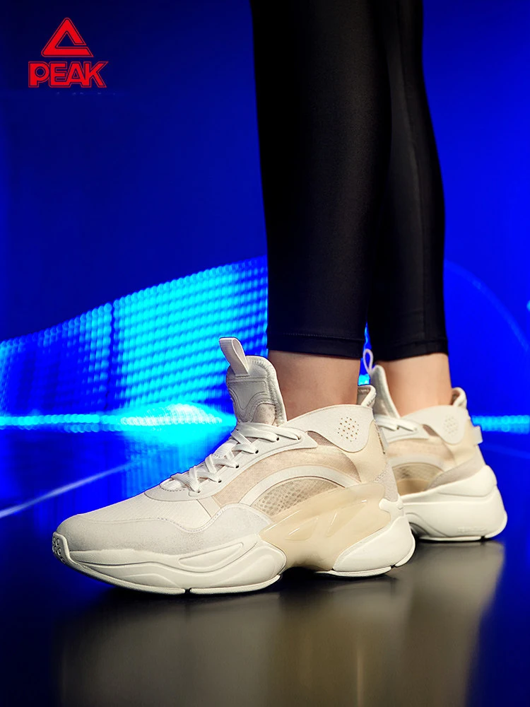 

Peak's "illusory" 2020 summer new cross border traveler's breathable couple life sports shoes for men