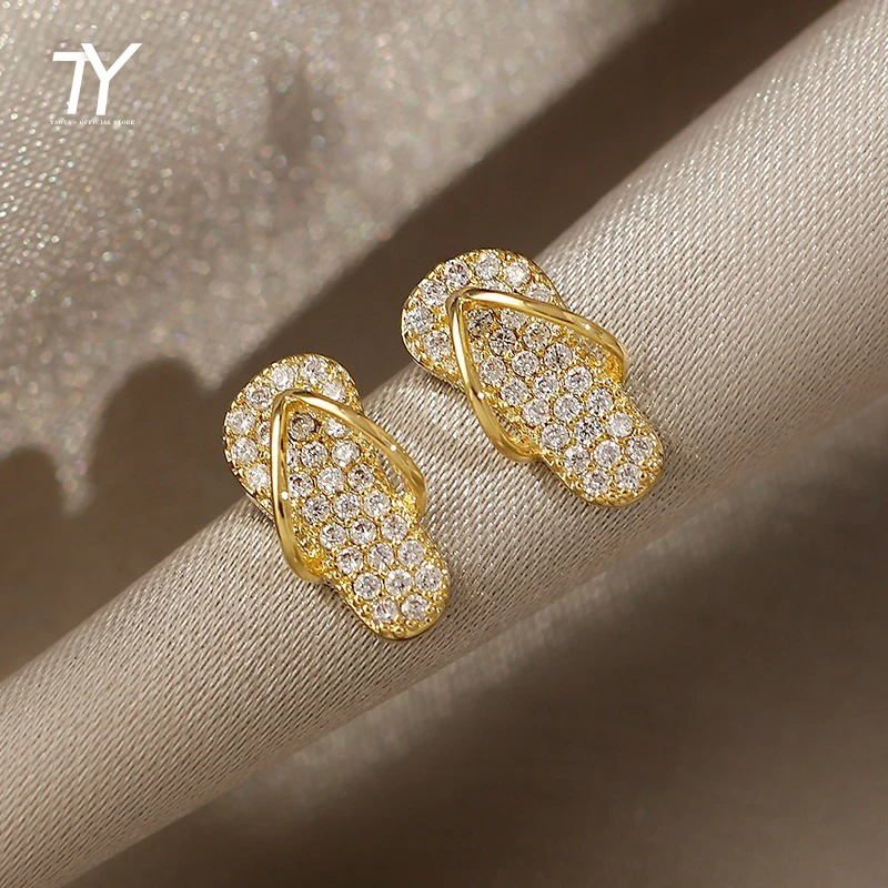 

2021 New Creative Mini Shoes Gold Stud Earrings For Woman Korean Fashion Jewelry Girl's Unusual Gift Party Luxury Earrings