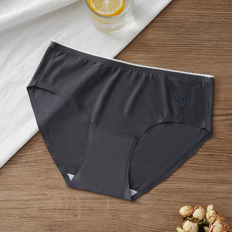 Трусики женские бесшовные из вискозы нижнее белье в бразильском стиле пикантное