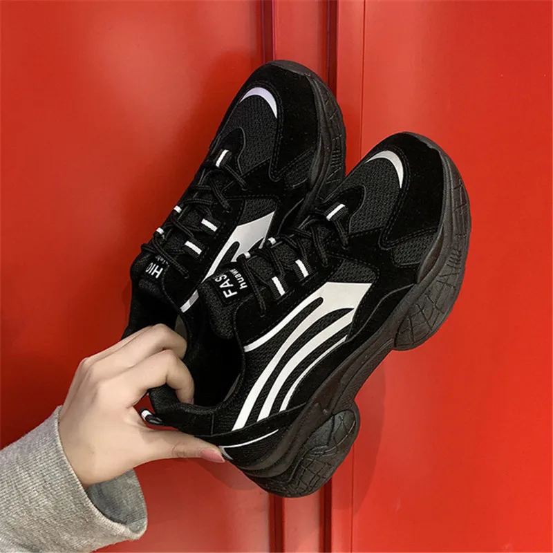 Светоотражающая обувь для папы женская Новинка весны 2020 года дышащая Спортивная