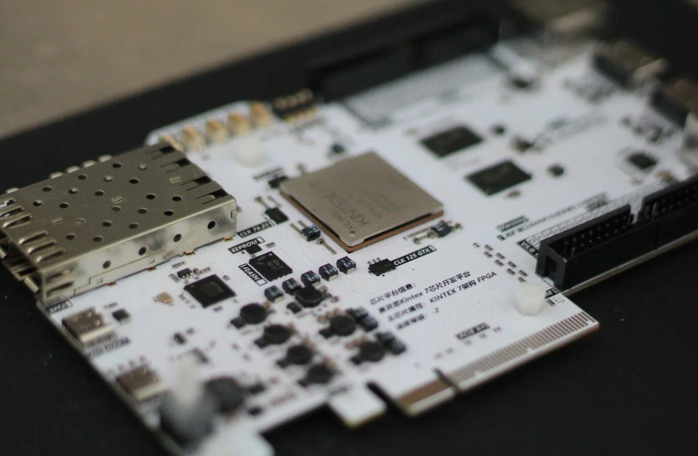 Bestellen FPGA Entwicklung Bord XC7K325T Xilinx Kintex 7
