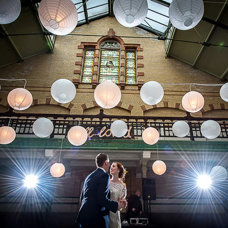 

30pcs/Lot Mix Size (15cm,20cm,25cm,30cm) White Paper Lanterns Chinese Paper Ball Lampion For Wedding Party Holiday Decoration