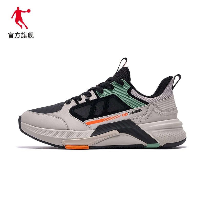 Sports shoes men's 2021 autumn and winter men's comprehensive training shoes comfortable and light men's running shoes