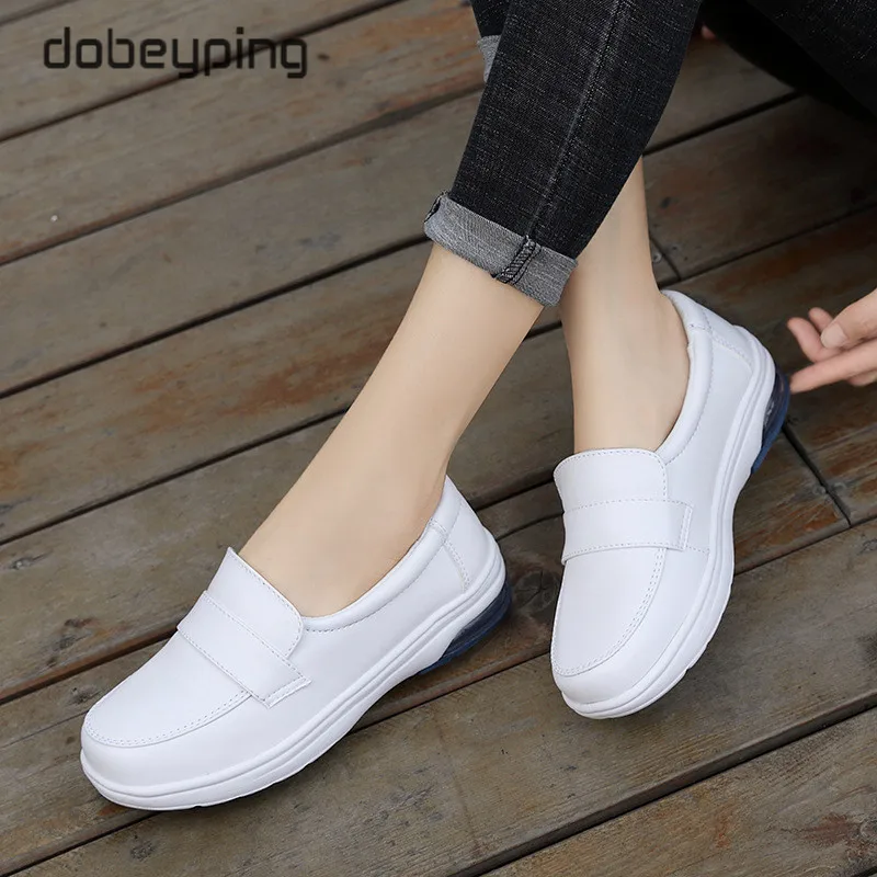 New Moccasins Autumn Women's Casual Shoes Soft Bottom Female Loafers Flat Platforms Woman Shoe Non-Slip Walking Mother Footwear