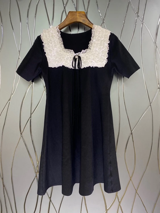 

2021 new women fashion chest lace color matching stitching decoration short sleeve square neck slim skirt dress 429