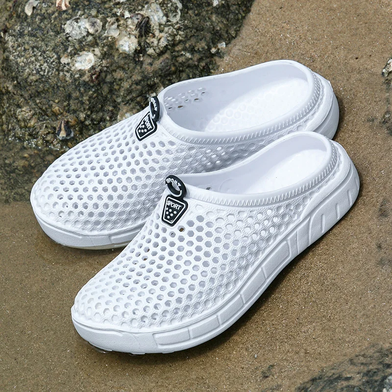 Мужские сандалии с перфорацией черные повседневные Нескользящие пляжные