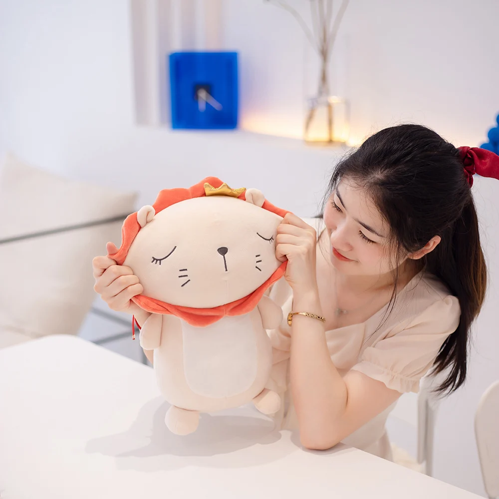 

35cm Cartoon Lion Deer Plush Toys Soft Animals Cute Penguin Pet Dolls Kawaii Pillow for Children Kids Birthday Gift Home Decor