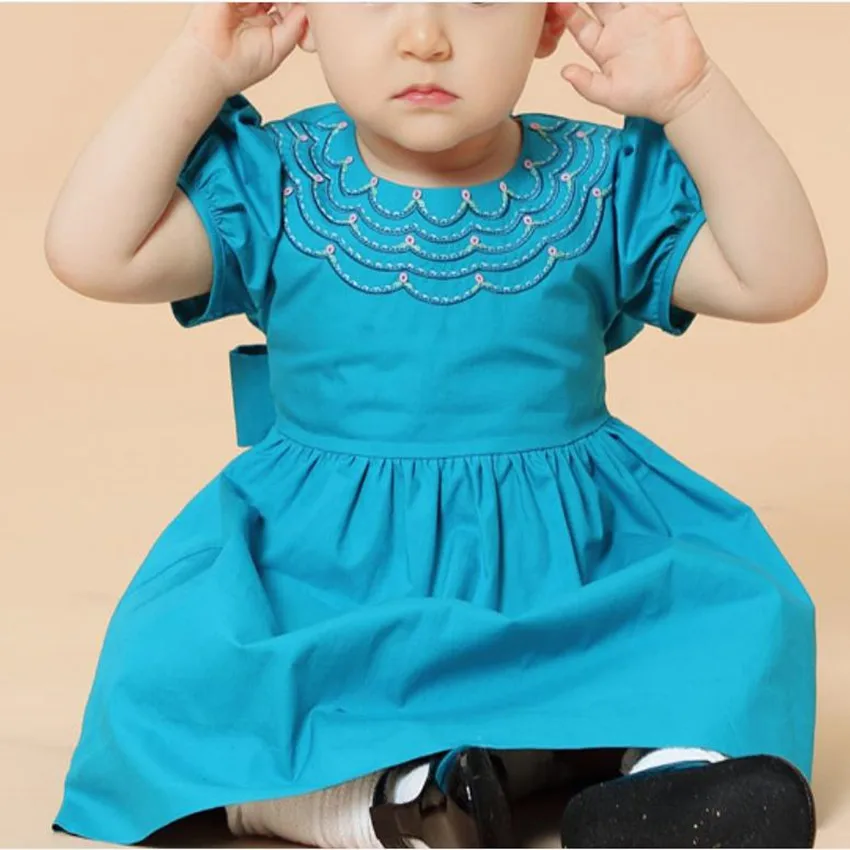 

Baby girl 2021 Spring summer vintage Spanish embroidered princess dress kids bow cute a-line birthday party dress