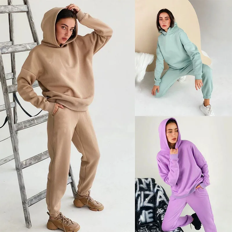 

Оптовая продажа, Модный осенне-зимний женский темпераментный яркий комплект из двух предметов с капюшоном GJ7843