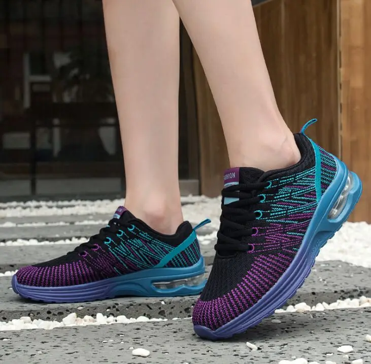 2019 цветные модные весенние повседневные кроссовки из дышащего сетчатого