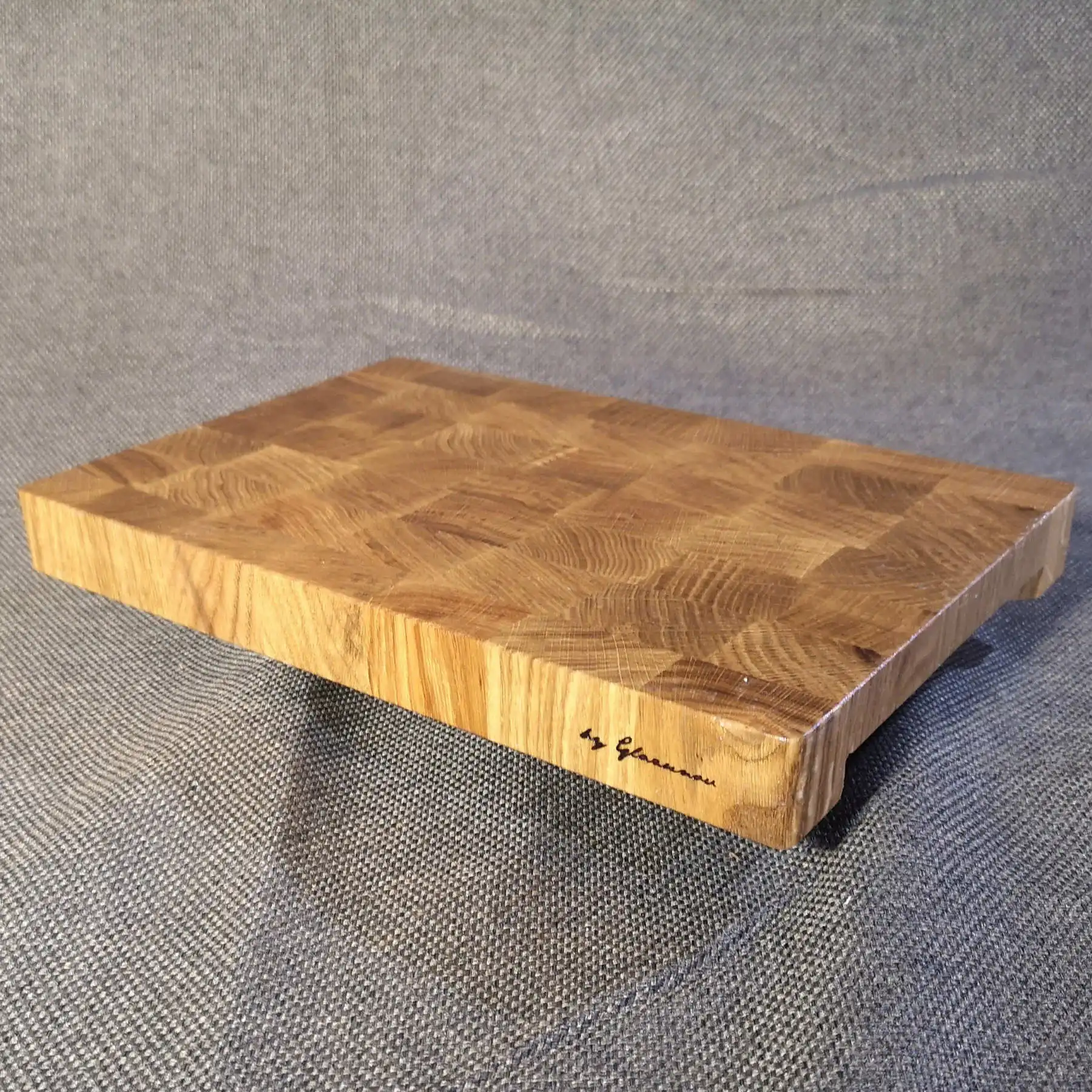 3d торцевая доска mtm wood. Дуб аутентик столешница. Деревянный торец. Деревянный торец. Доска торцевая разделочная борк.