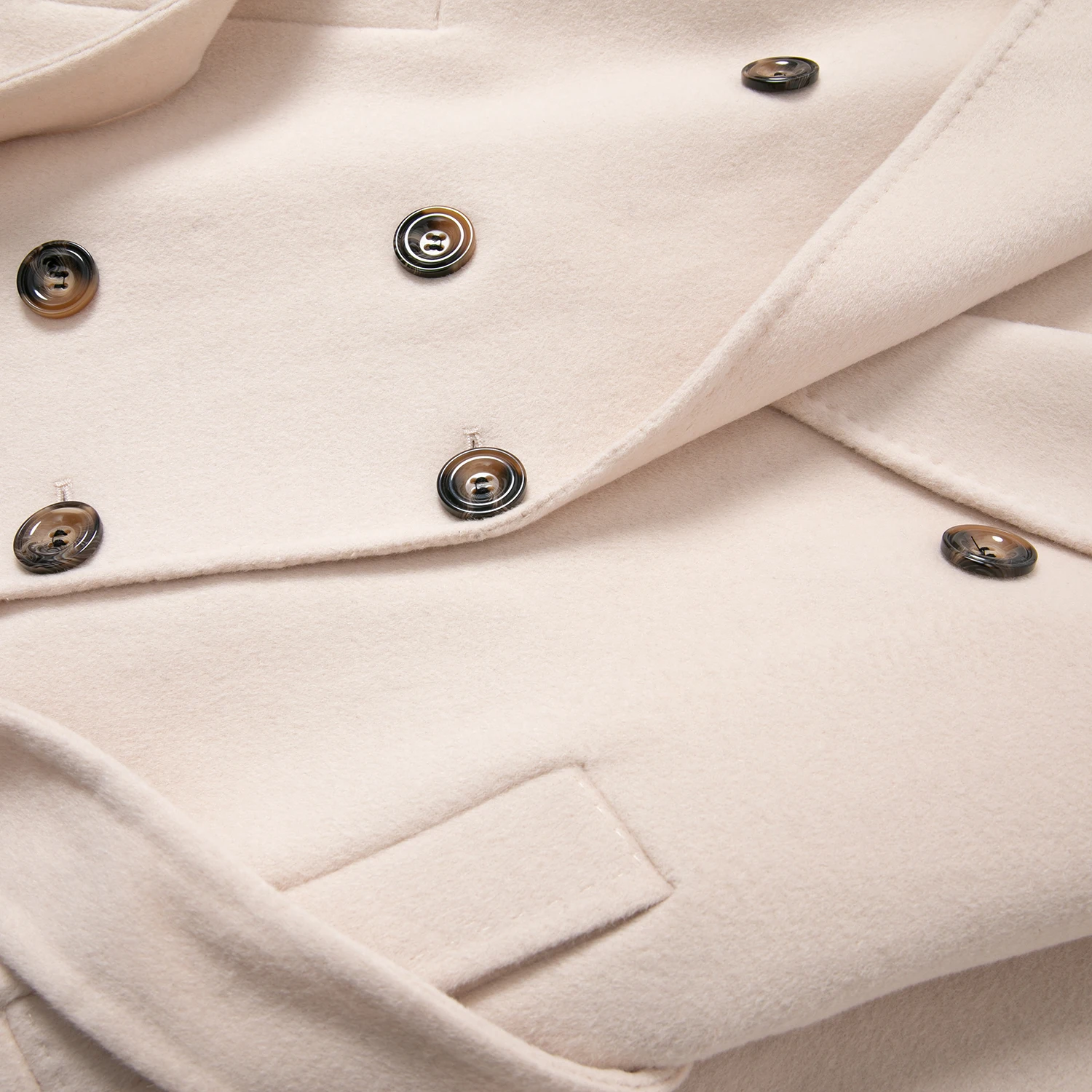 Длинное шерстяное пальто верблюжьего цвета женское теплое осеннее двубортное с