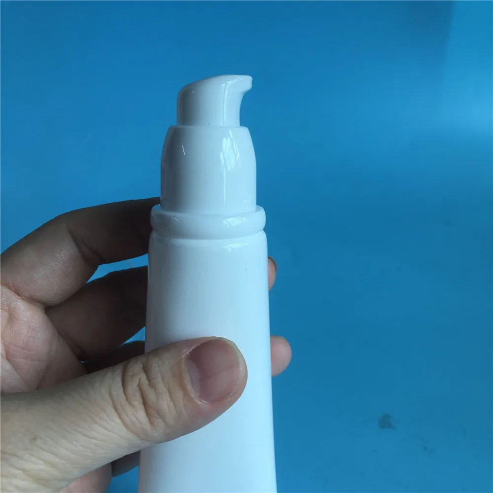 50pcs Free Shipping 50 ml White plastic Tube Pump Bottles Lotion Cream Liquid Foundation Empty Packing Cosmetic Containers
