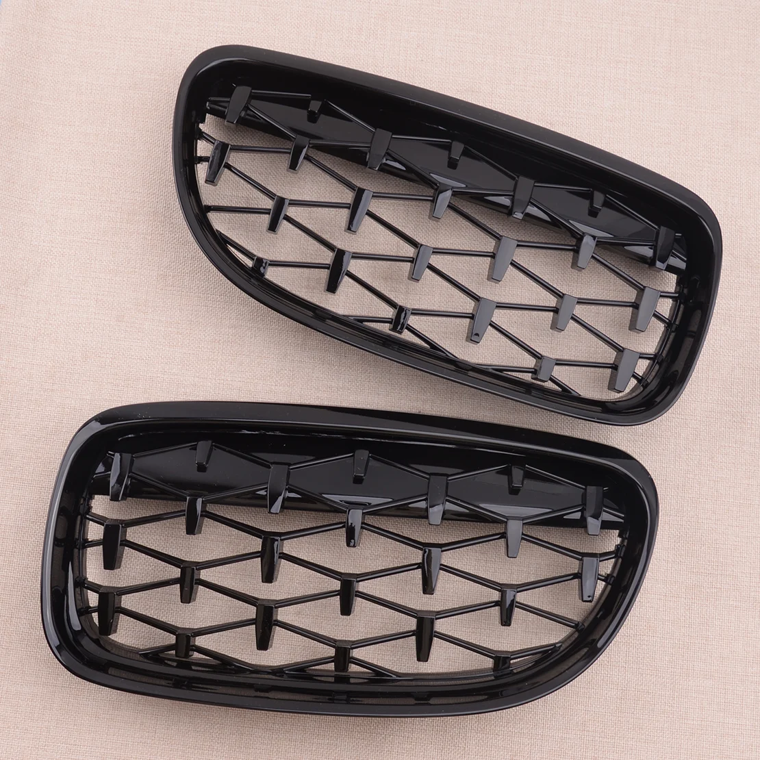 

1 Pair Car Shiny Black Diamond Meteor Style Grille 51137201968 Fit For BMW E90 LCI Facelift 2009 2010 2011 51137201969