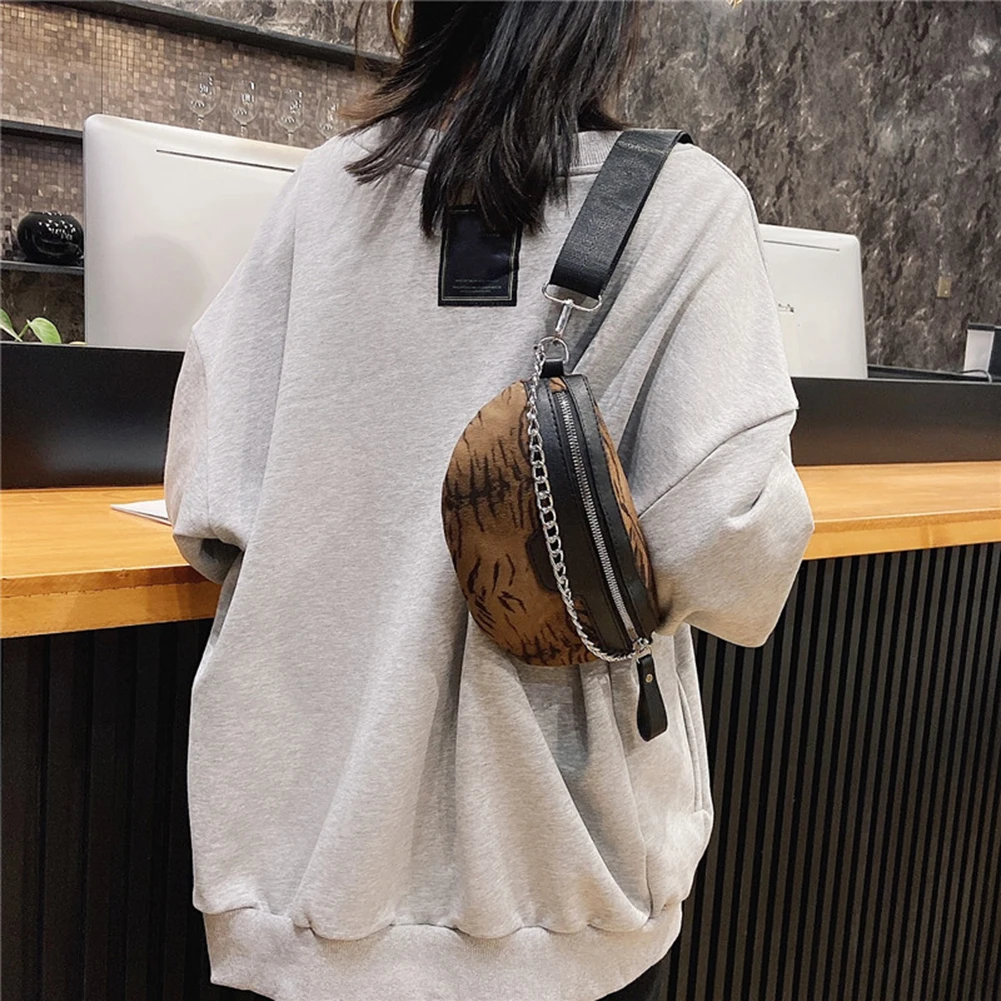 

Animal Pattern Chain Waist Shoulder Bag PU Leather Messenger Bags Retro Fanny Chest Belt Purse Outdoor Casual Zipper Money Pouch