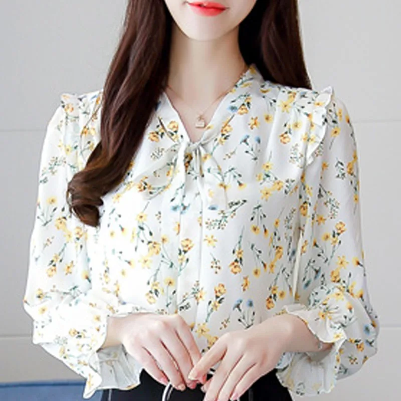 

2021 Autumn Fashion Women Chiffon Blouses Long Sleeve V-neck Women Tops Casual Bow Printed Women Clothing Office Lady 5522 50