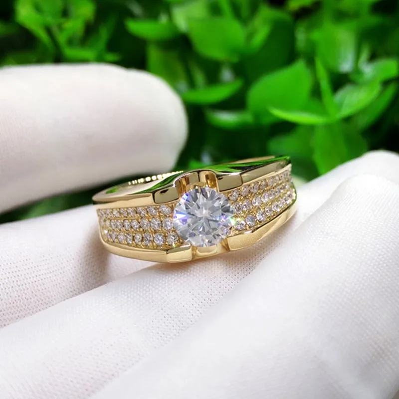 

Exquisite Gold Princess Cut Diamond Ring for Women Inlaid Small Zircon Wide Arm Rings Female Wedding Engagement Jewelry Charms