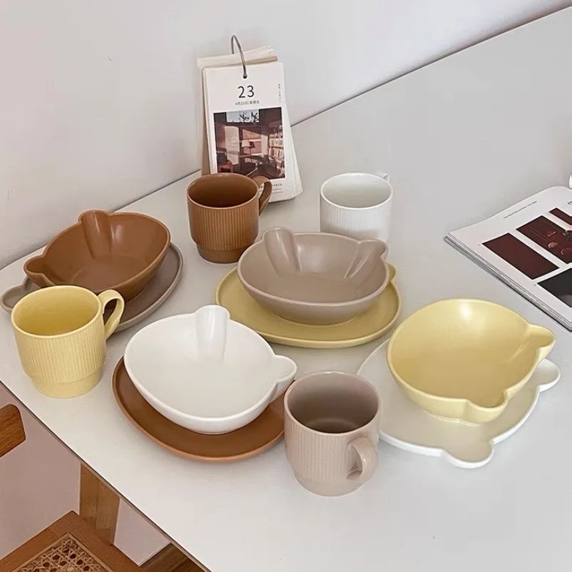 

New Mesas Dulcs Bear Bowl Tableware Dessert Breakfast Plate Mug Ceramic Korean Taart Standaard Set Cute Assiette Tарелка
