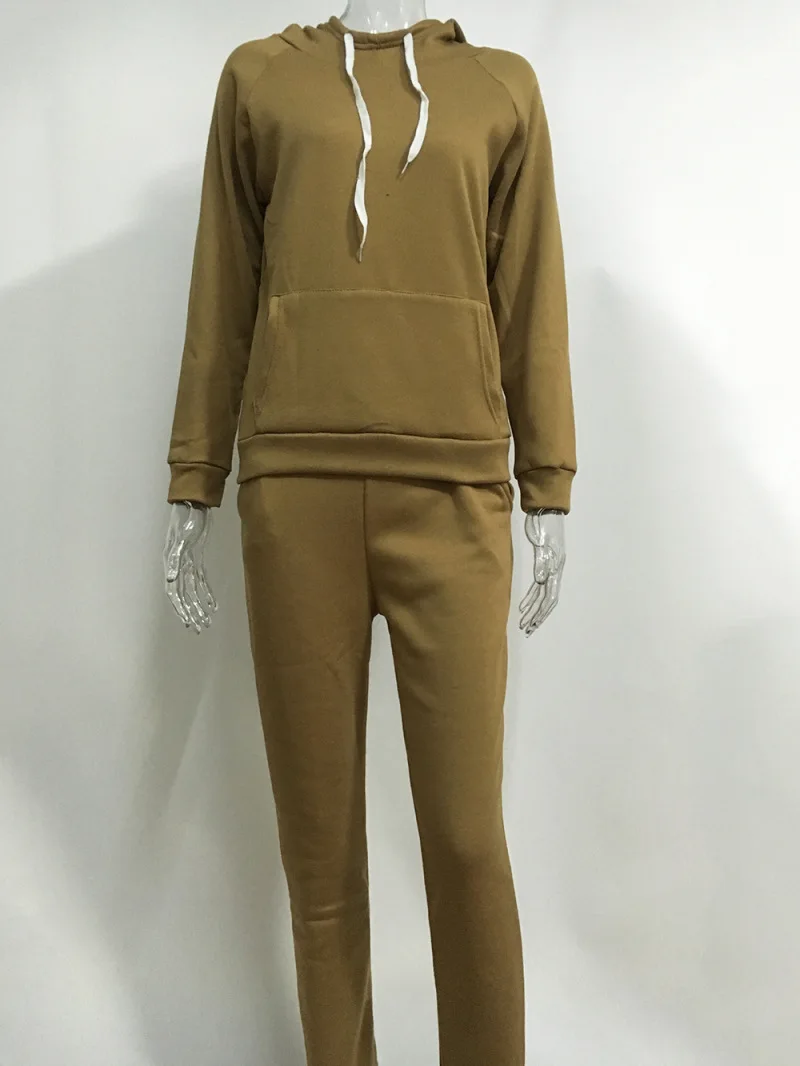 

Tracksuit Women Fleece Long-sleeved Sports Suit with Cap
