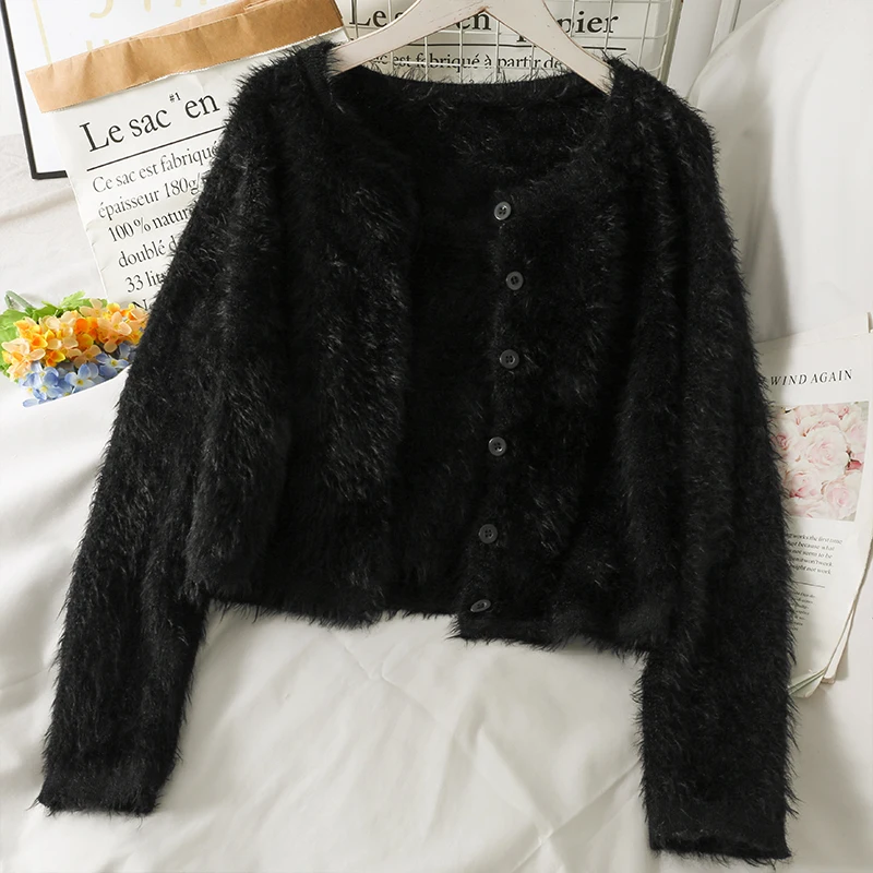 Женский укороченный кардиган повседневный черный вязаный комплект из двух