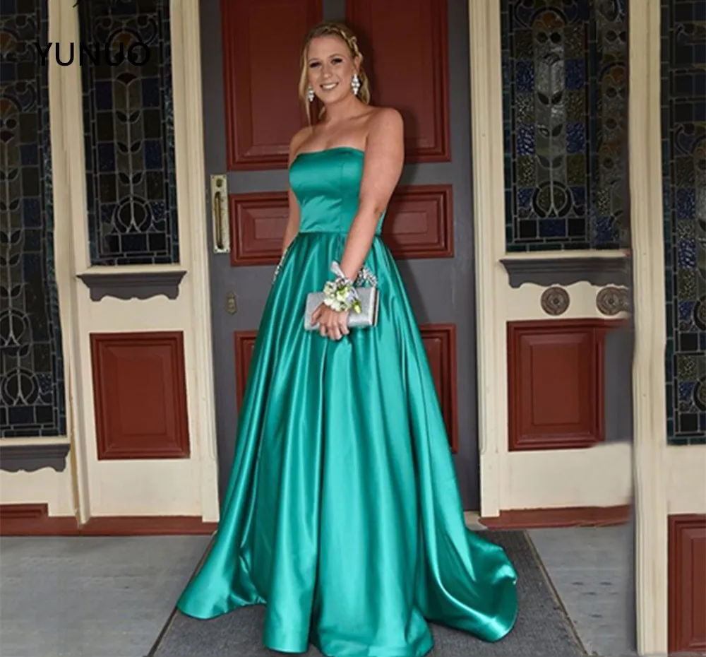 Новинка длинное атласное вечернее платье трапециевидной формы без бретелек