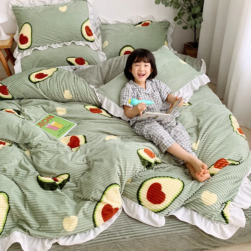 

2020 winter Magic Fleece warm bedding set 3 or 4pcs/set fitted sheet duvet cover set flannel fleece ruffles contrast color flat