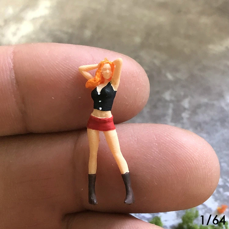 1:64 Scale Resin Die-cast Miniature Character Model Hoodie Male Short Skirt Female Macro Photography Doll Scene Layout | Игрушки и хобби