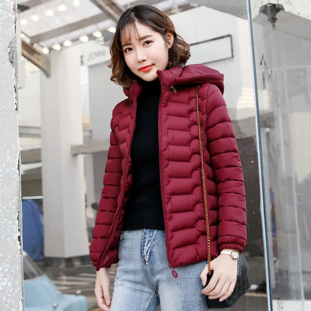 Женская теплая куртка с капюшоном повседневная короткая из хлопка на молнии