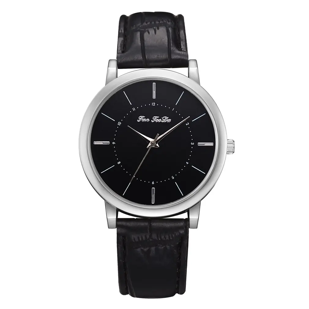 Часы наручные парные кварцевые для мужчин и женщин спортивные с ремешком из